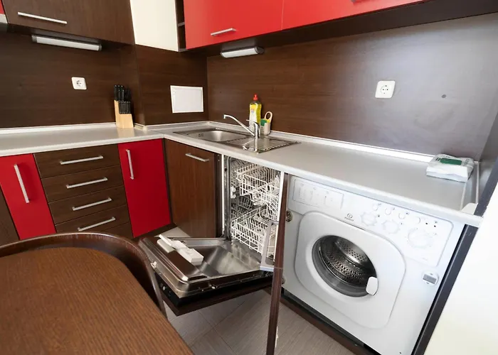 Reina Kamelia Garden Apartamento